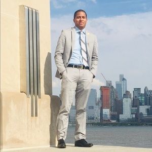 Meet your Posher, Mitchell